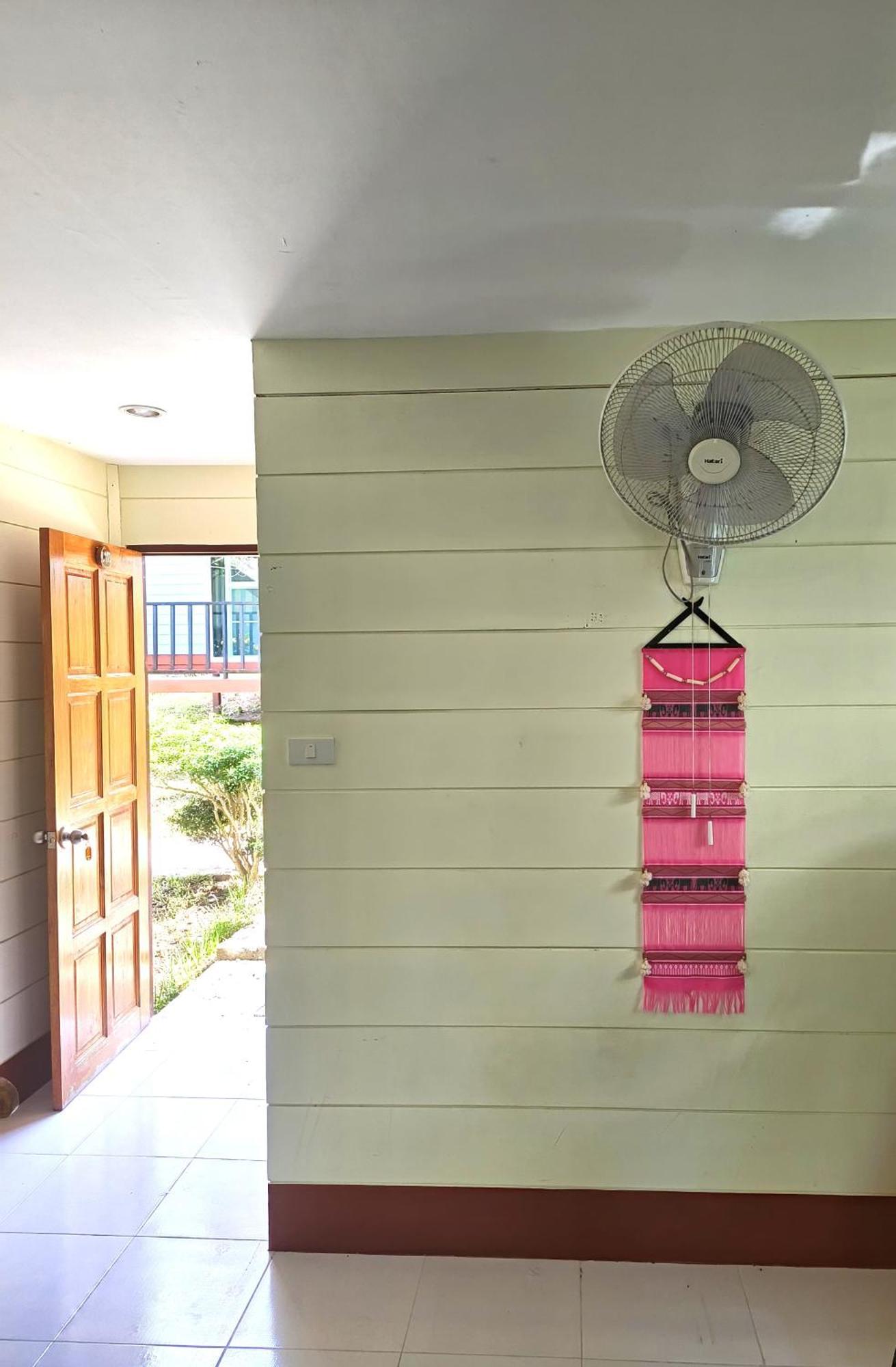 Mookies Bungalows Ko Muk Extérieur photo