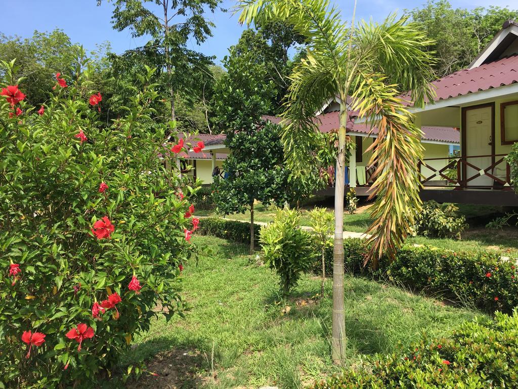 Mookies Bungalows Ko Muk Extérieur photo